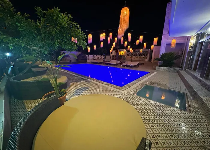 Gueler Butik Hotel *