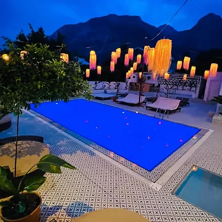 Gueler Butik Αττάλεια